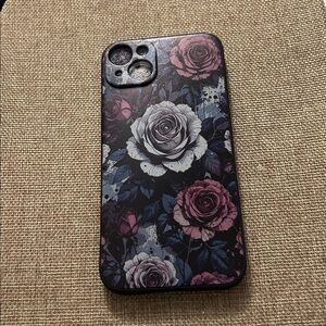 iPhone 14 Plus Case Floral NWOT
Is compatible w other iPhones
See description